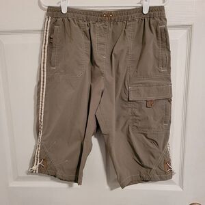 Afi sport cargo shorts 